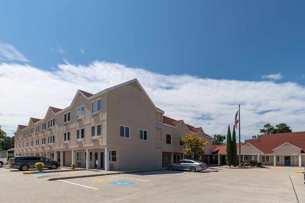 Hotel Manteo, Trademark Collection by Wyndham 43/51