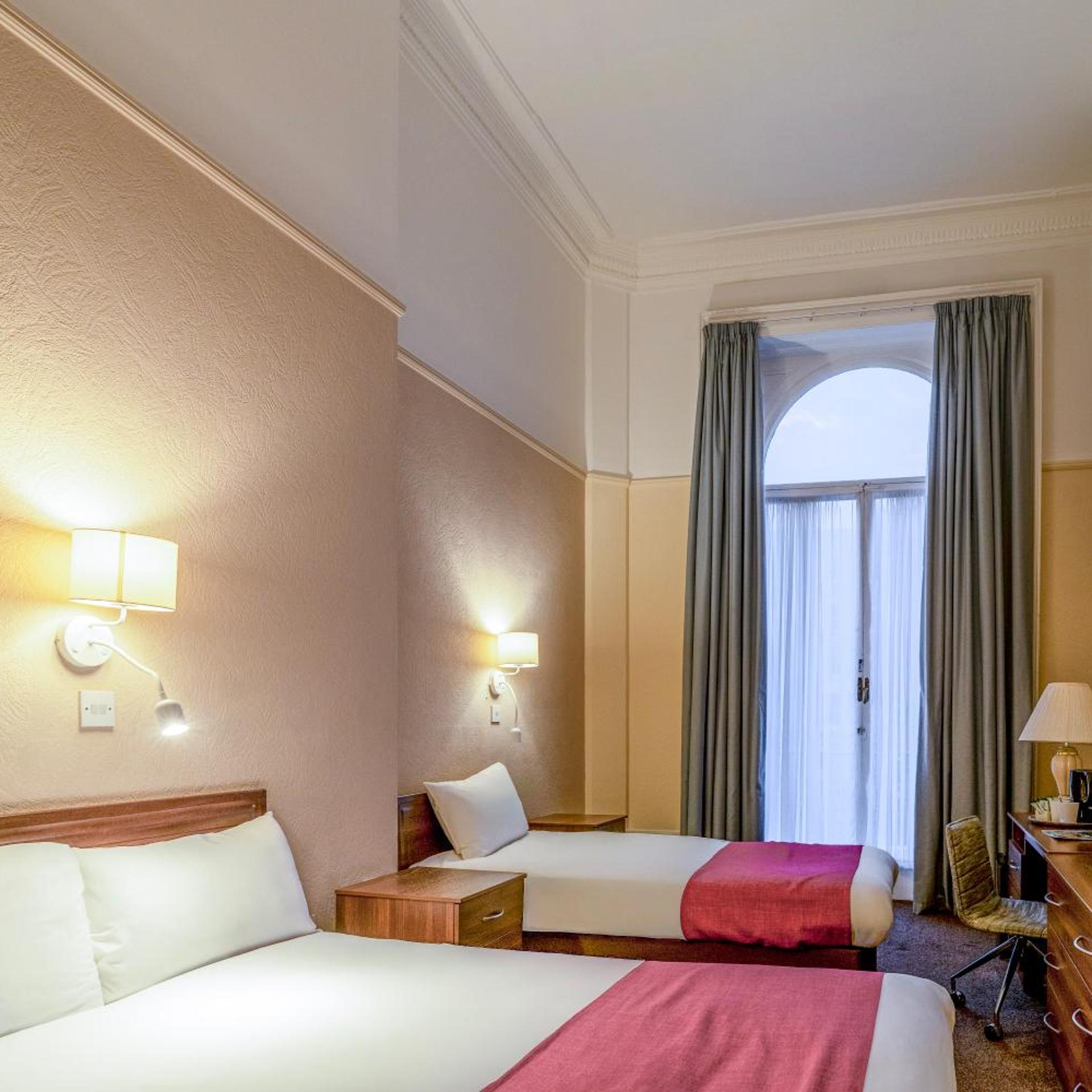 Room, Triple, Sea View