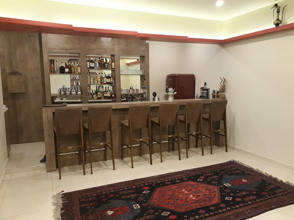 Tehran Boutique Hotel 33/48