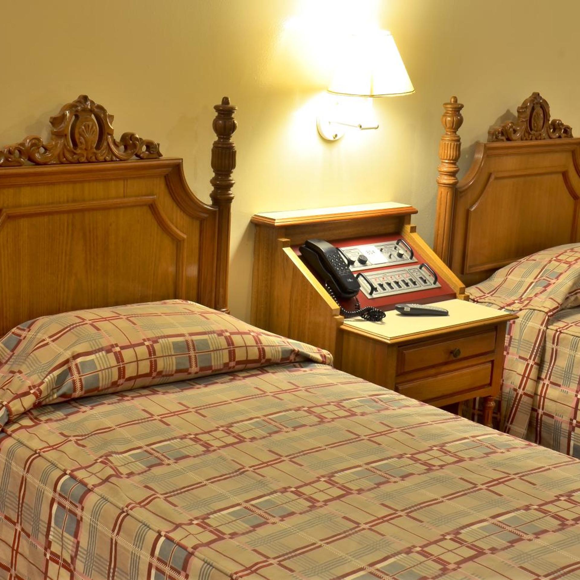 Hotel Castelar 13/99