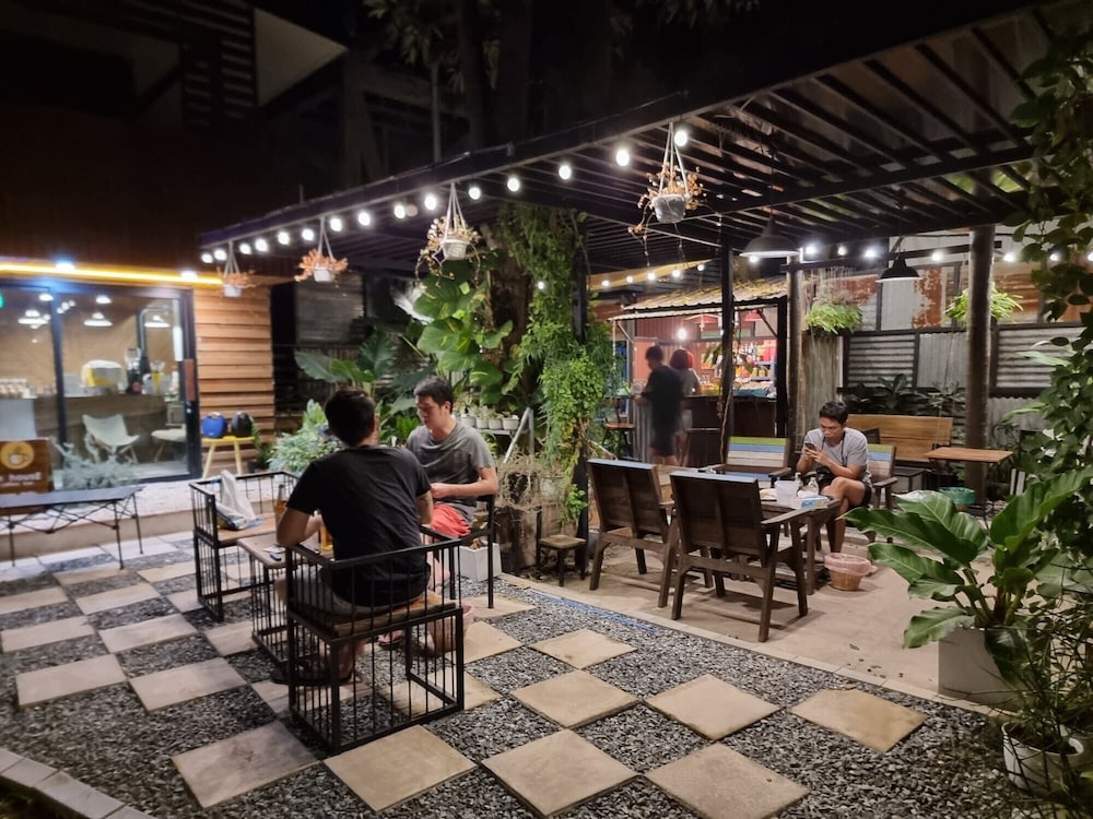 Golden House Hotel Sakaeo 8/50