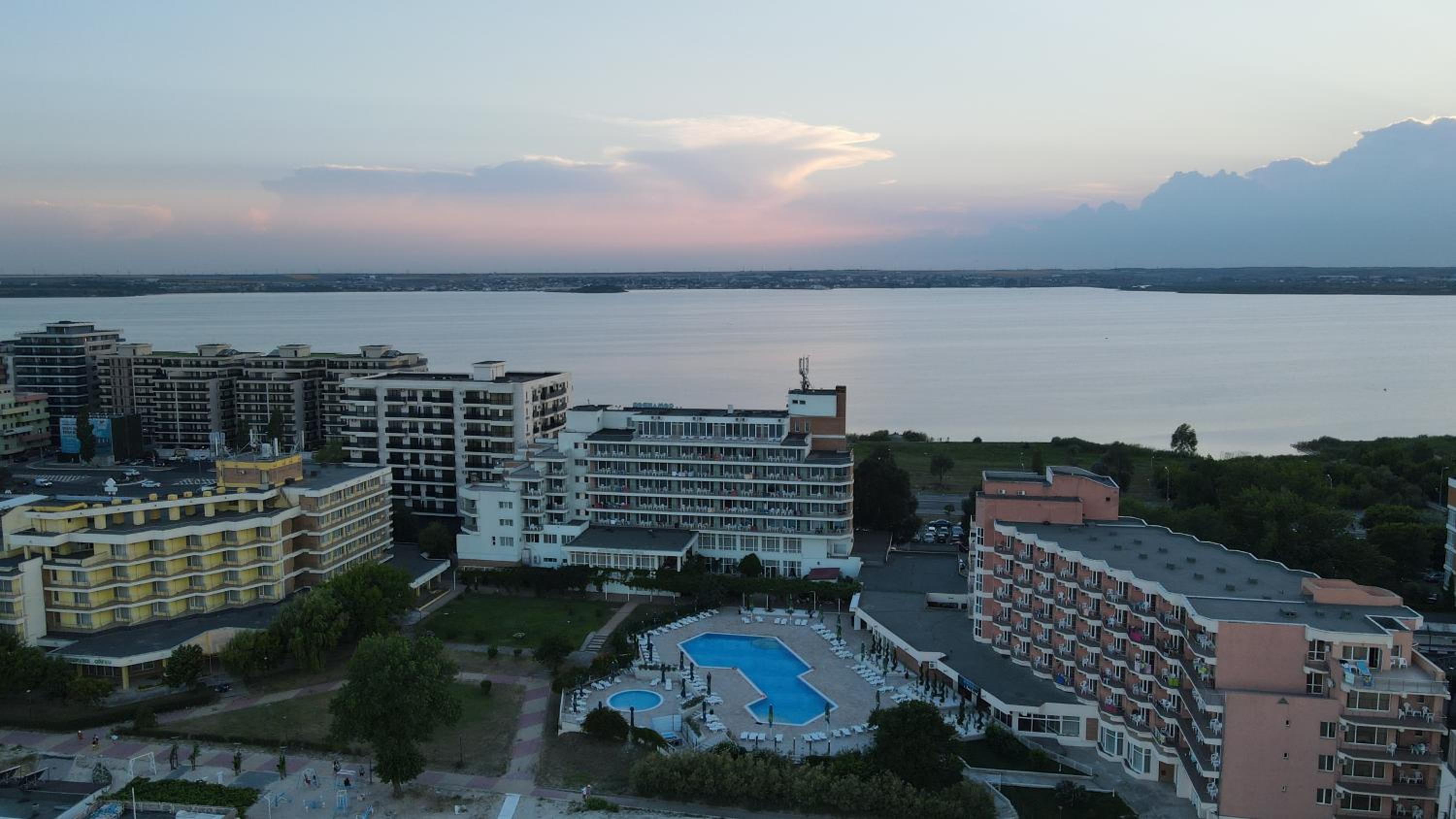 Hotel Orfeu 54/59