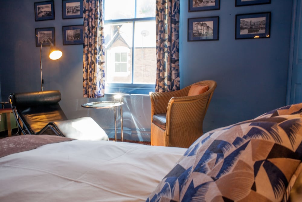 Hill View House Bed and Breakfast 12/29