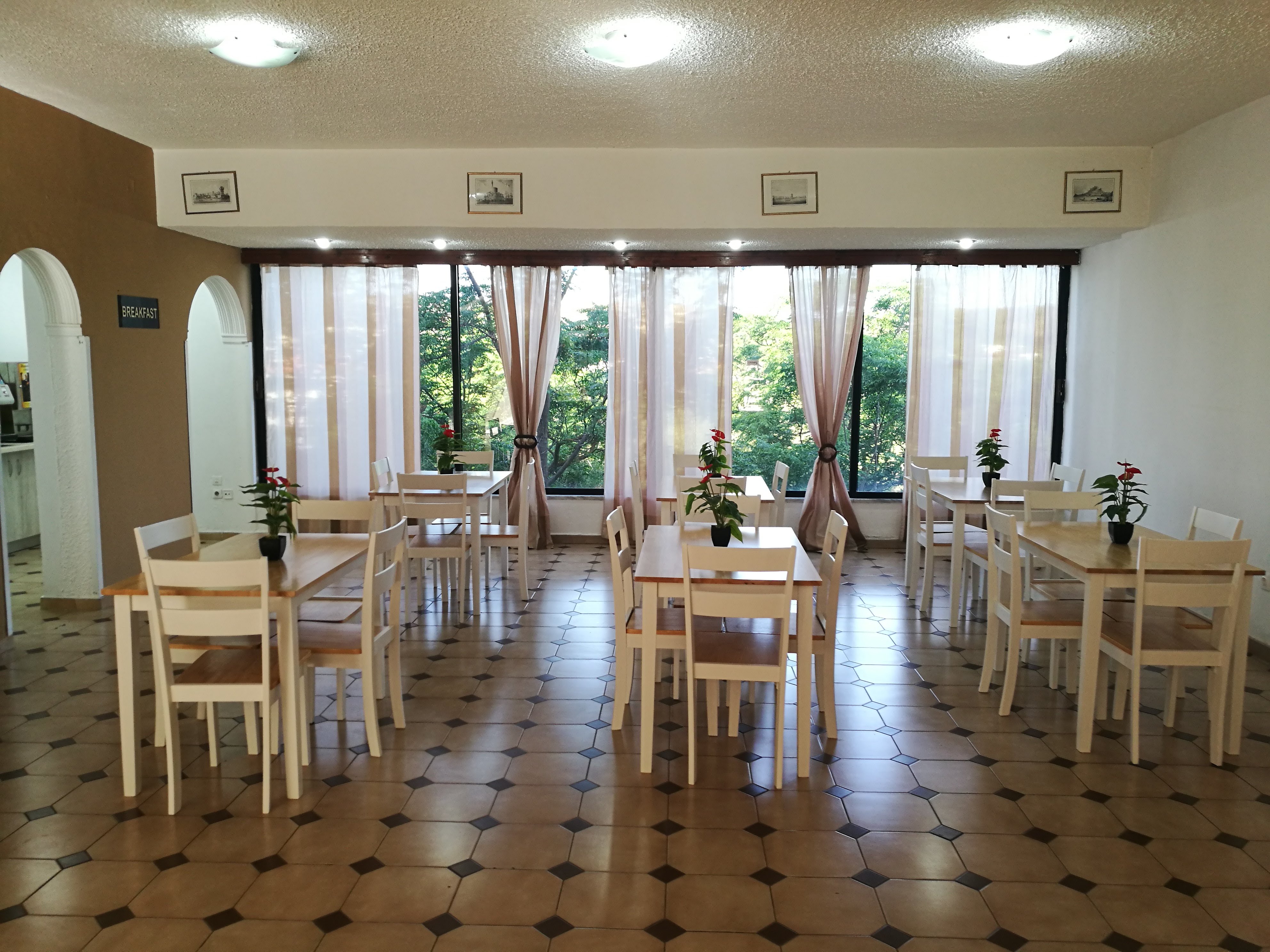Golden Days Hotel 34/50