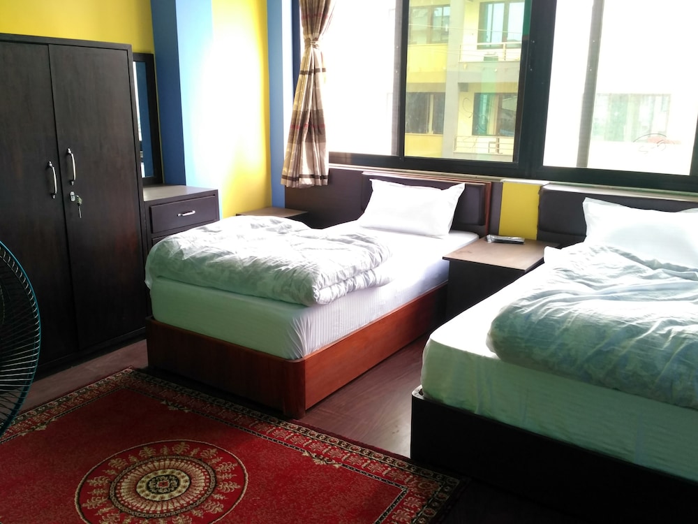 Hotel Om 6/15
