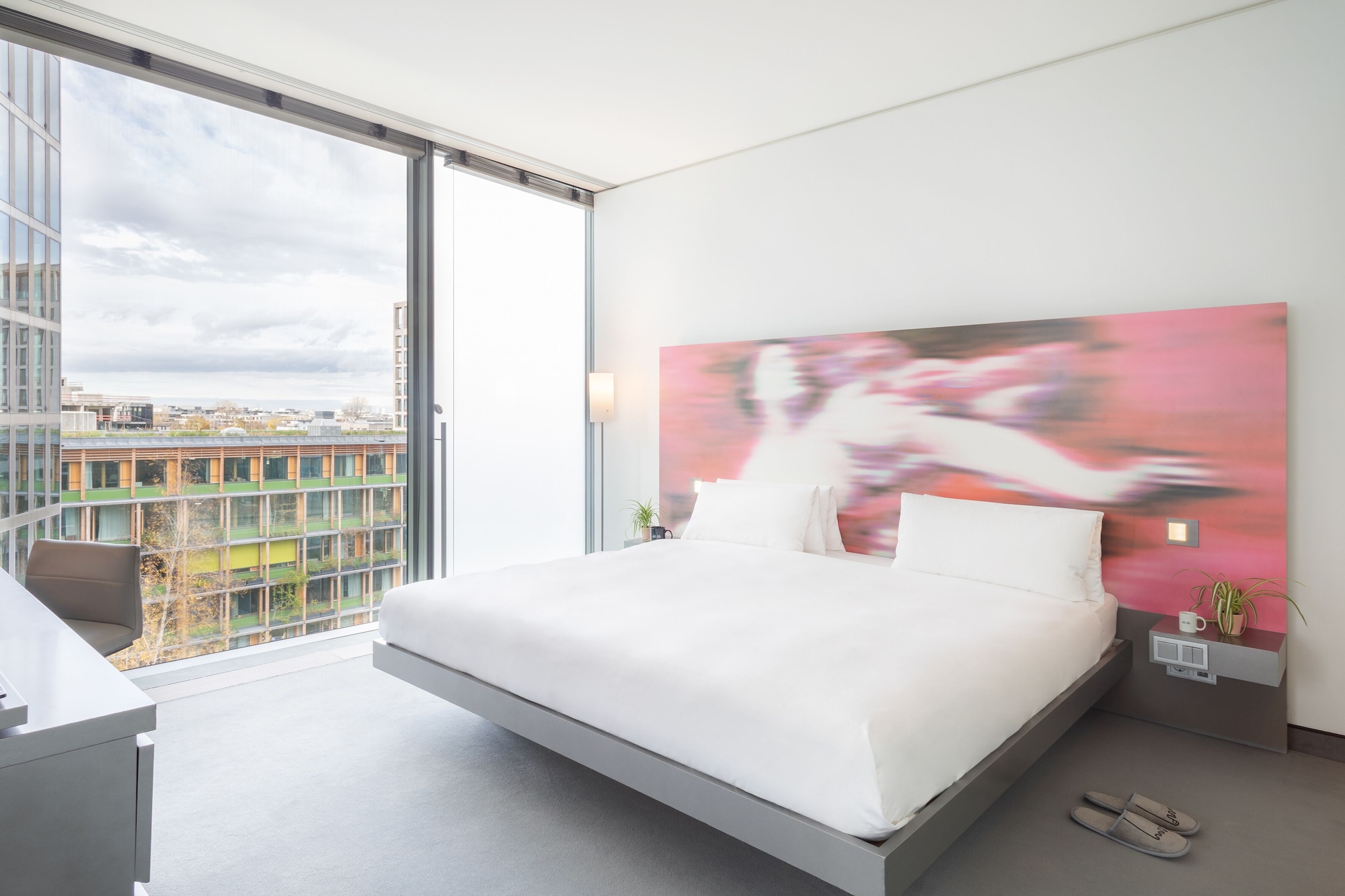 Innside, Lifestyle, Suite, King Bed