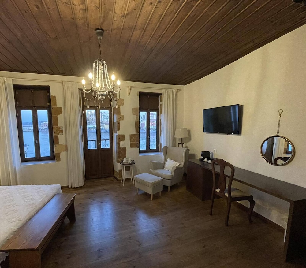 Captain Vasilis Hotel 19/56