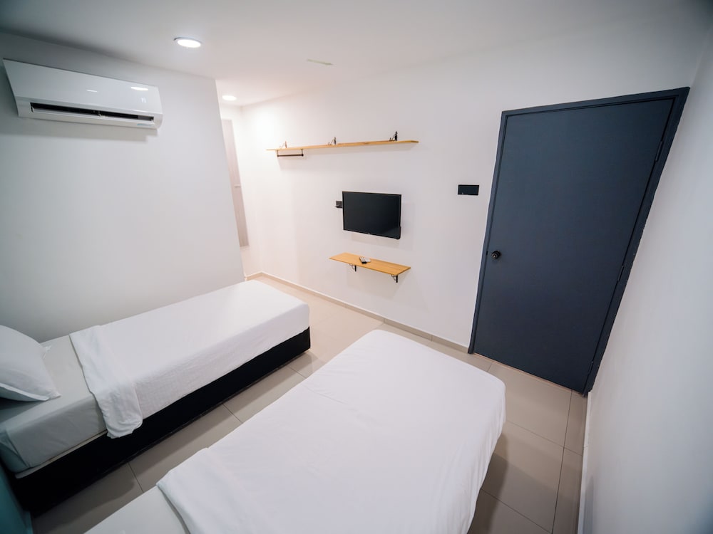 STANDARD, TWIN BEDS