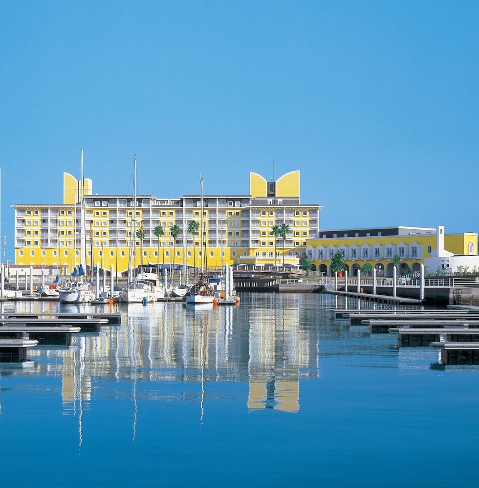 Wakayama Marina City Hotel 56/65