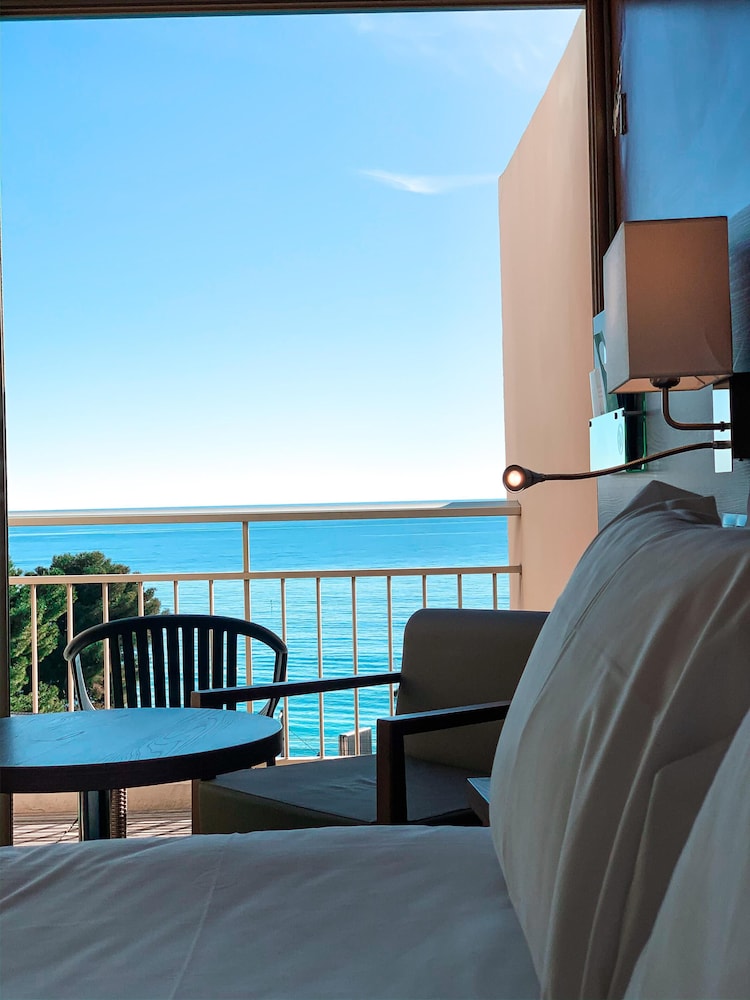 Luxotel Cannes 29/75