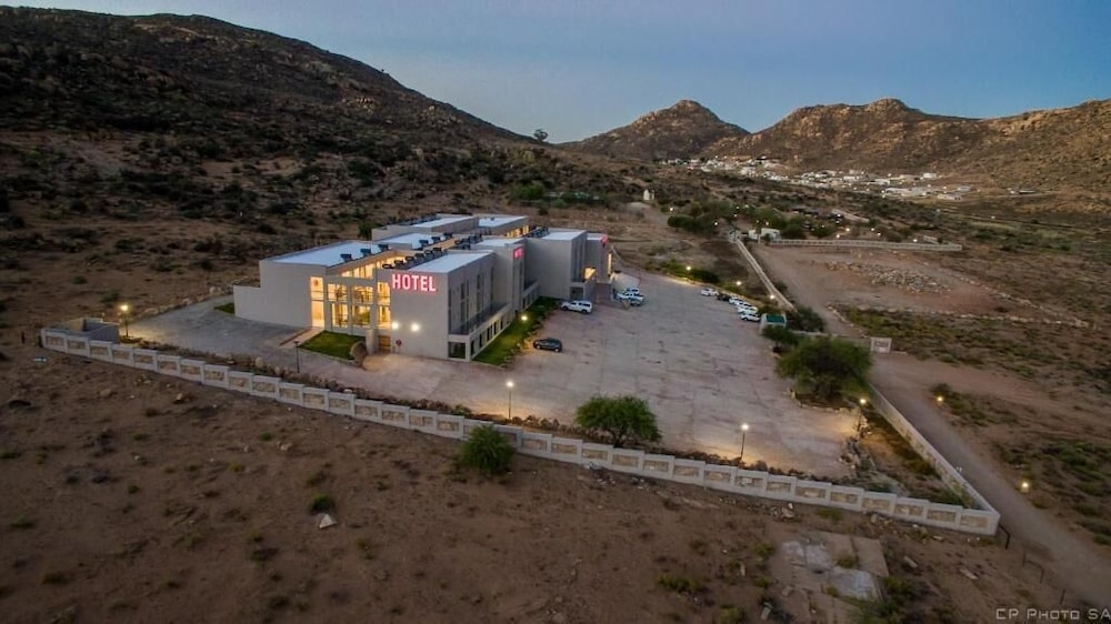 Springbok Inn By Country Hotels 28/32