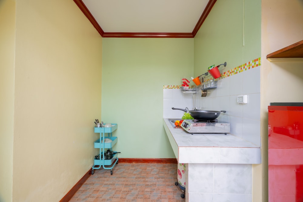 LEMON HOUSE 16/52
