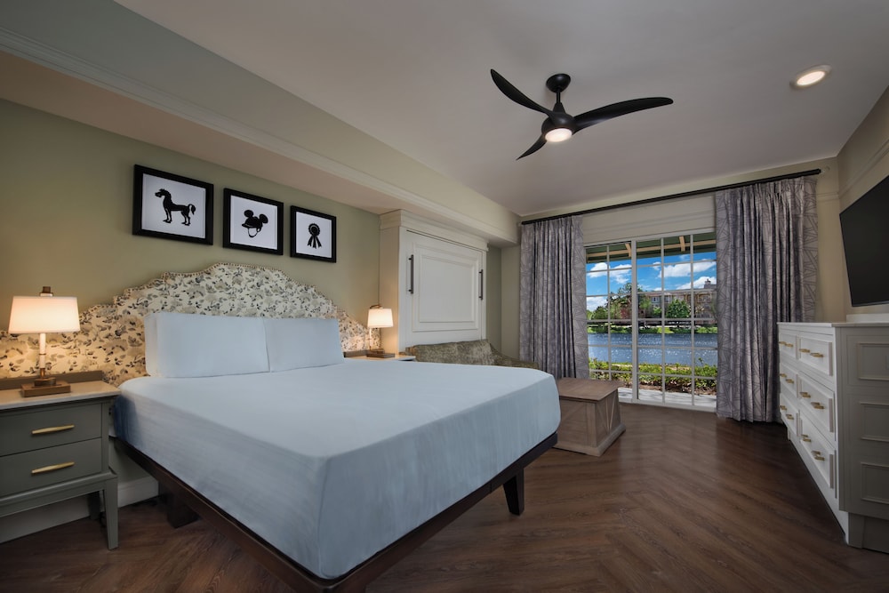 Disneys Saratoga Springs Resort and Spa 5/50