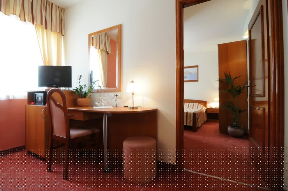 Hotel Rosina 24/34