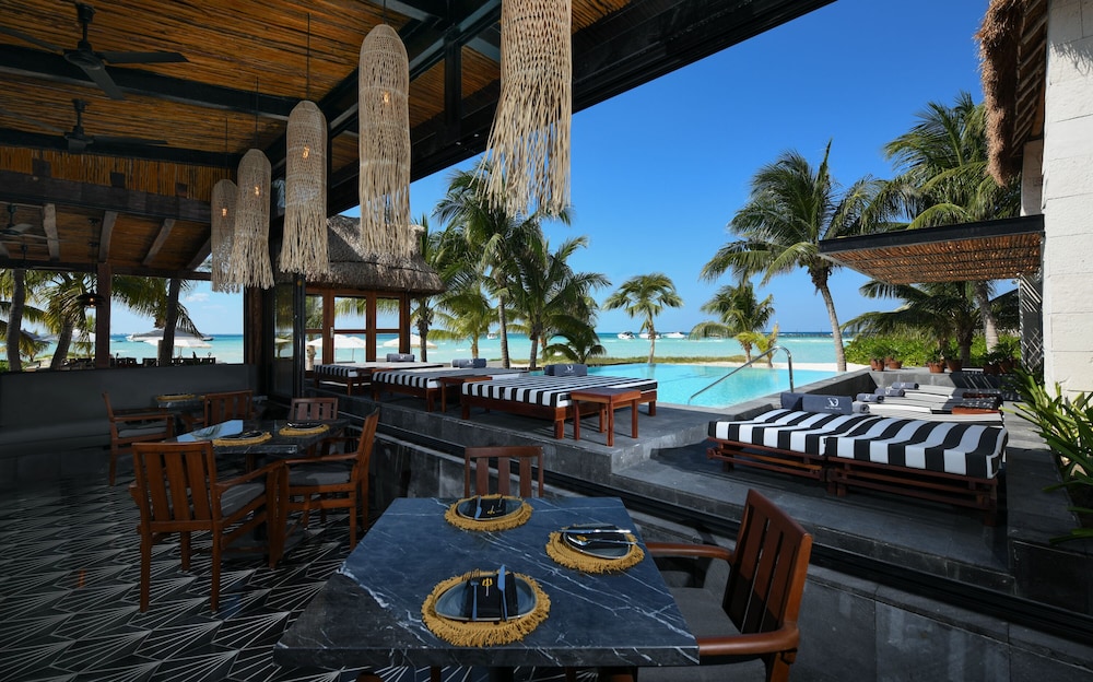 HOTEL CASA DEL JAGUAR BEACH 34/50