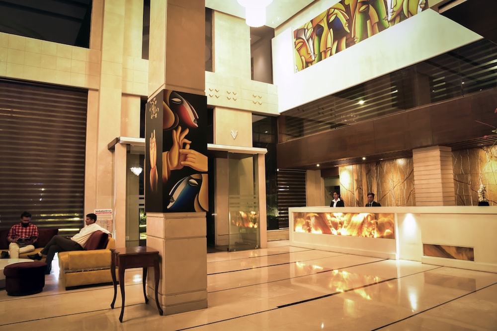 Hotel Almeida 8/43