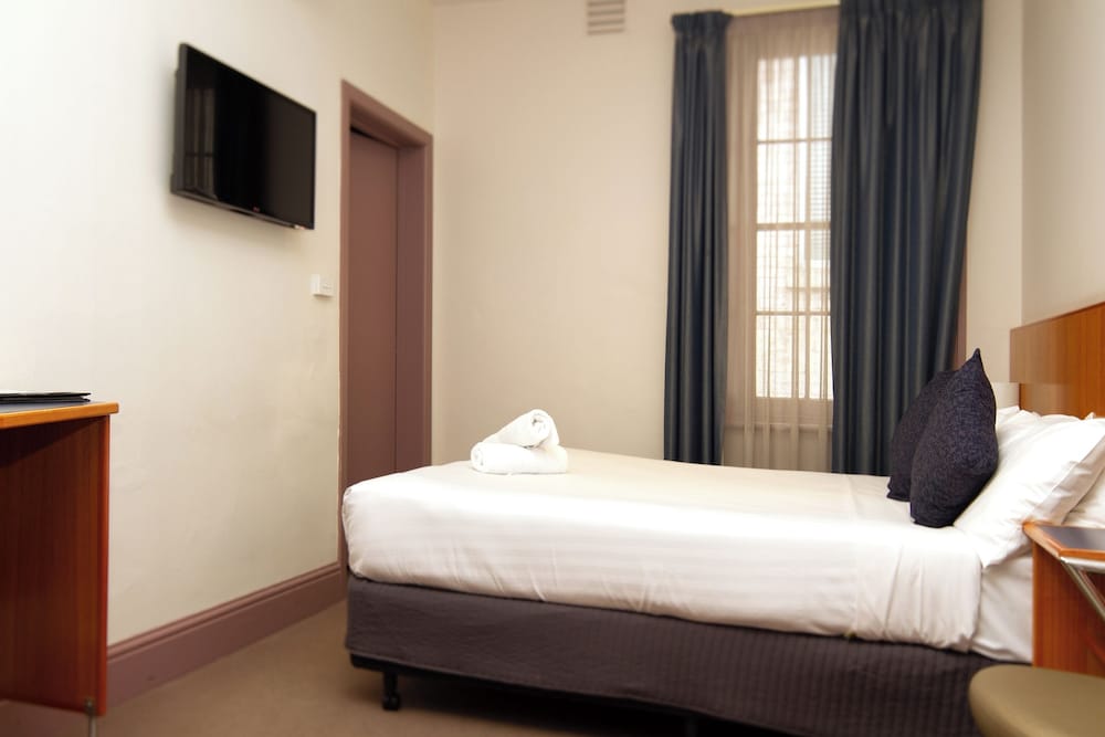 Central Hotel 20/55