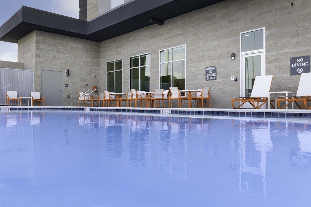 Holiday Inn Glendale - Stadium & Ent Dist 12/77