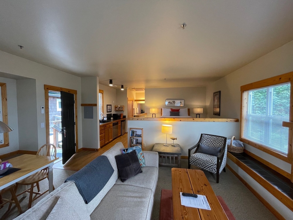 Country Cottage of Langley 46/67