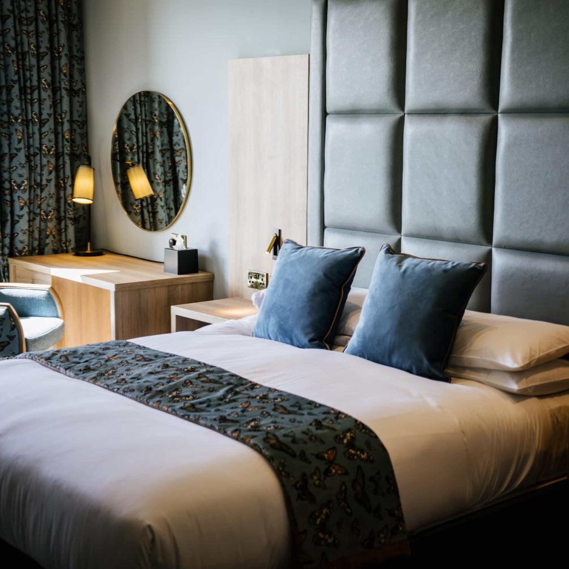 Clifton Arms Hotel 22/58