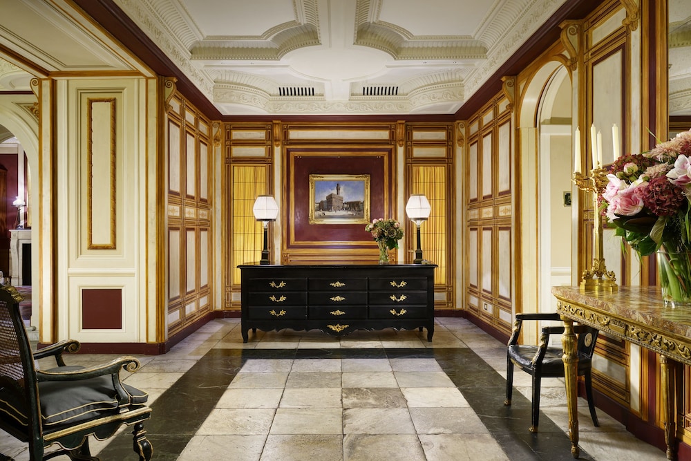 Santa Maria Novella Apartment 10/74