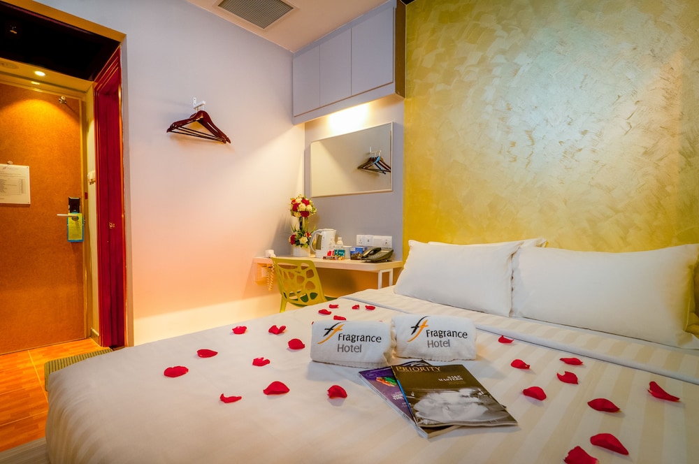 Fragrance Hotel - Rose 32/53
