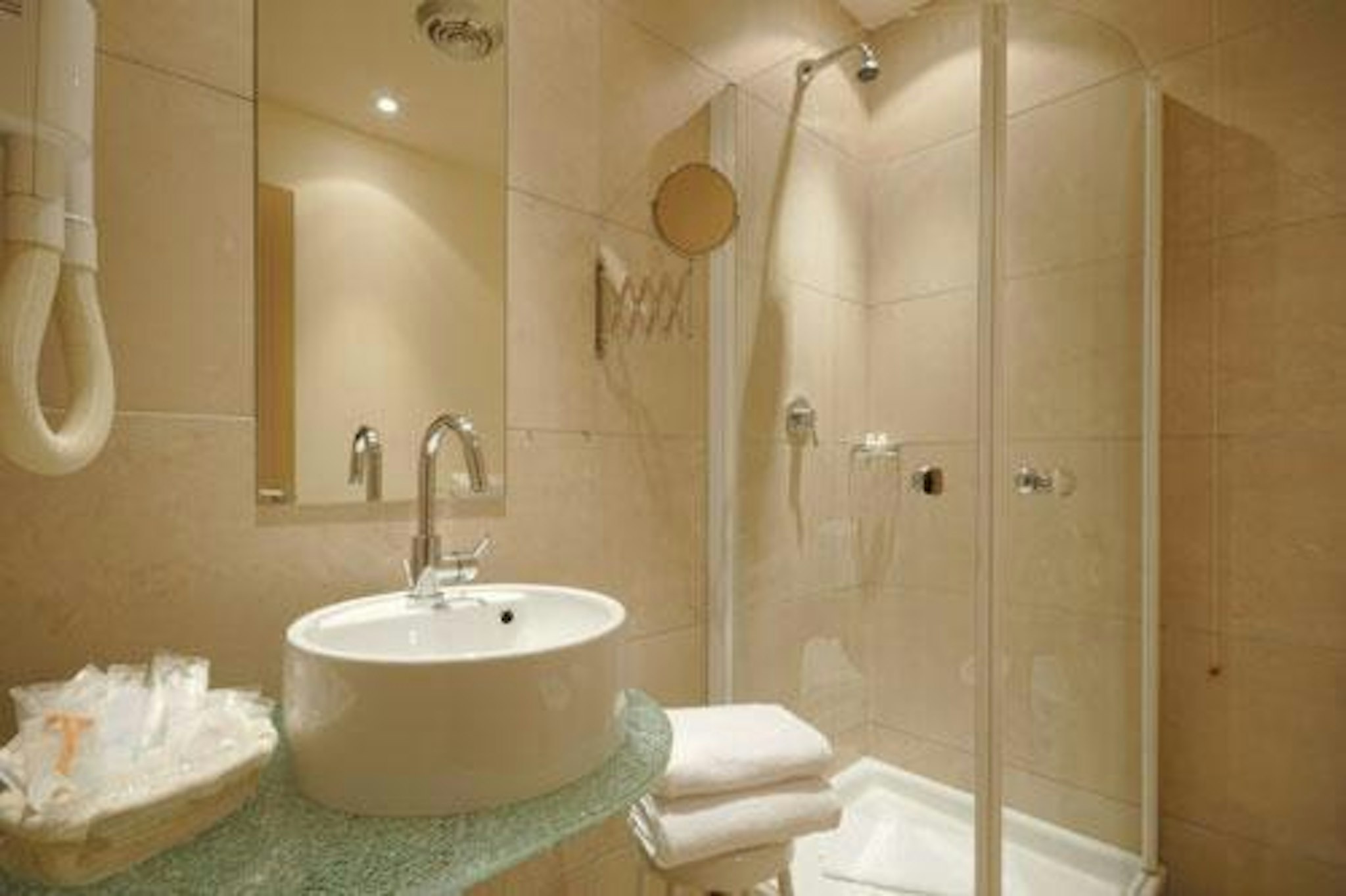 B&B HOTEL Calenzano First 18/18