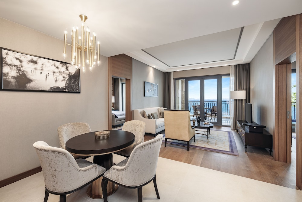 Birun Ada Hotel 40/56