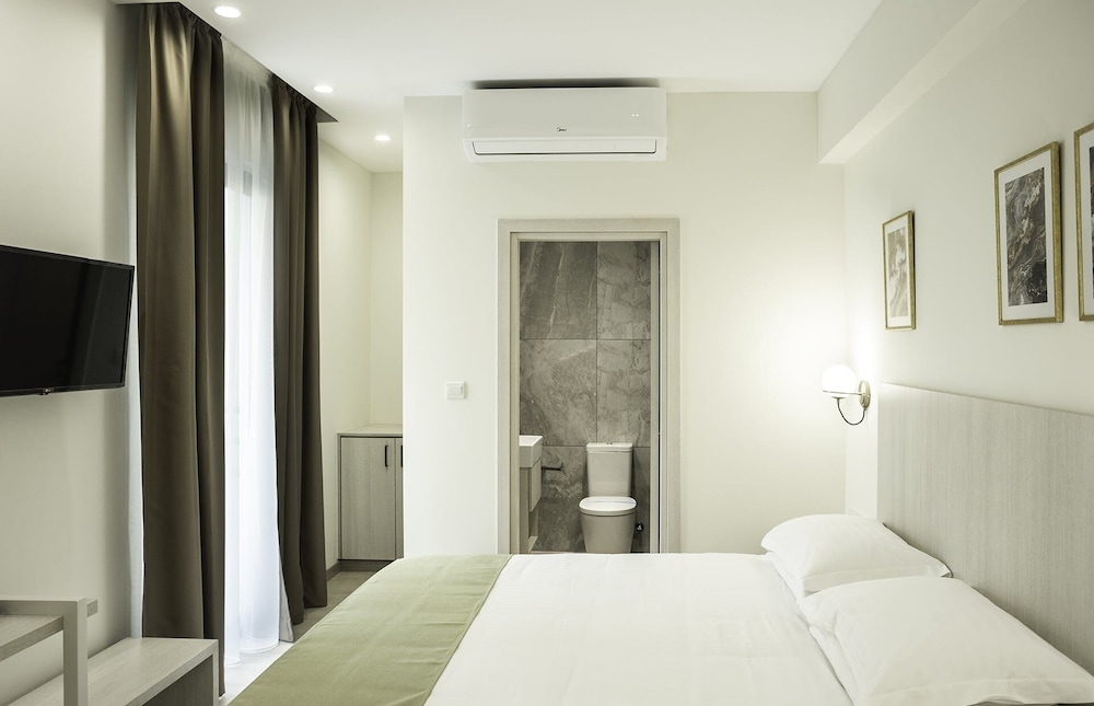 Roseum Boutique Hotel 15/50
