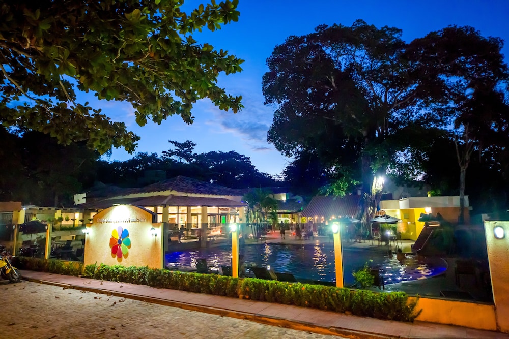 Floral Inn Family Hotel 6/71