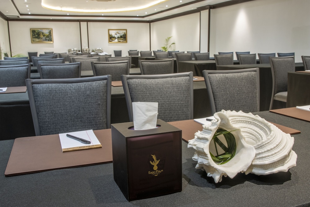 Sago Palm Hotel 54/68