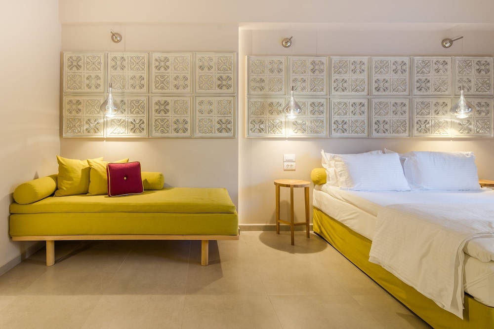 Ionian Plaza Hotel 15/50