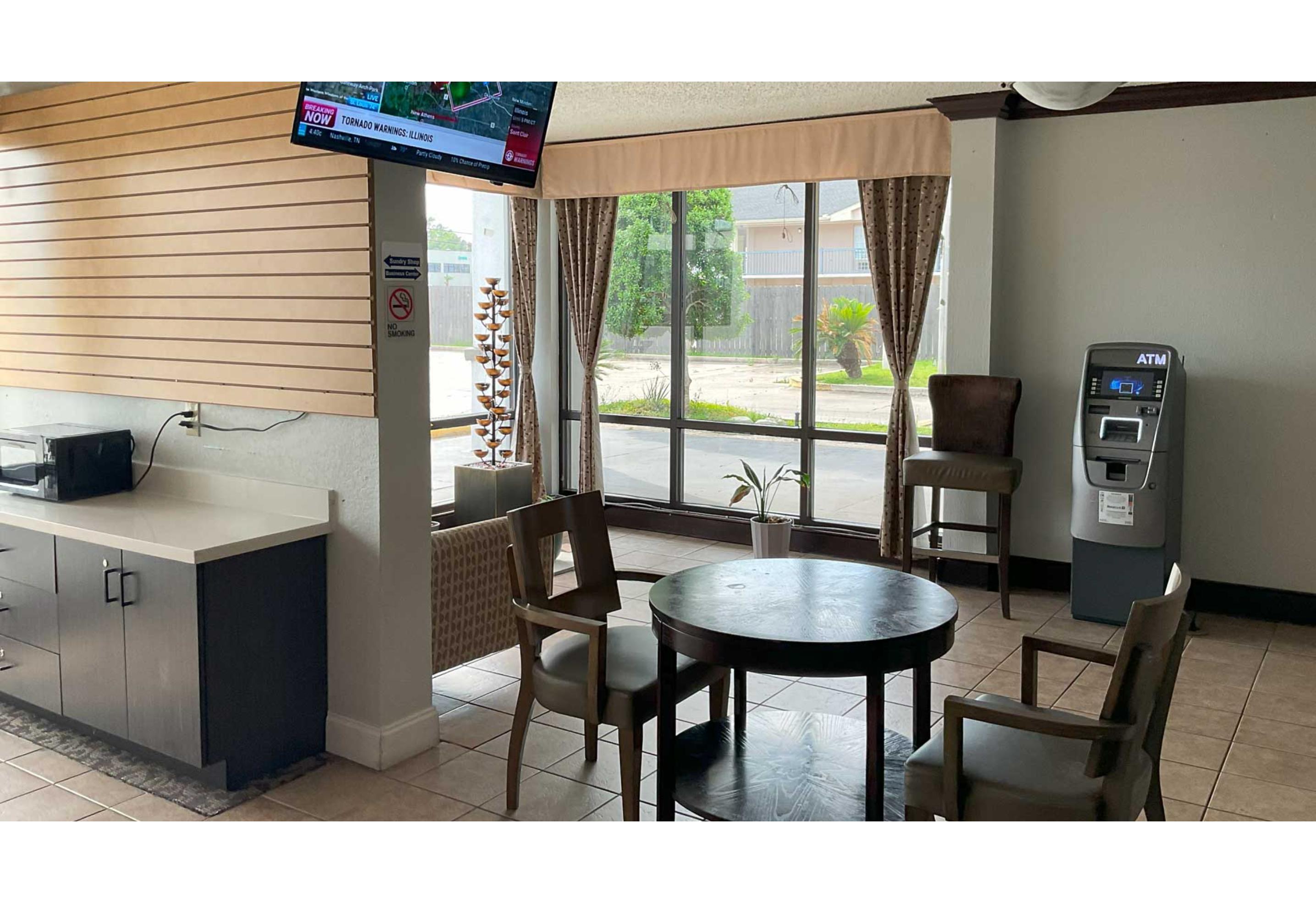 Motel6 Baton Rouge, LA - East - I-12 10/27
