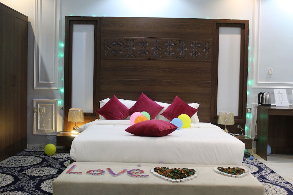 ليلتي للشقق الفندقية(Lailaty Hotel Apart) 8/18