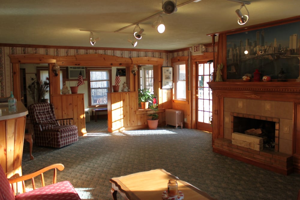 Four Winds Country Motel 1/34
