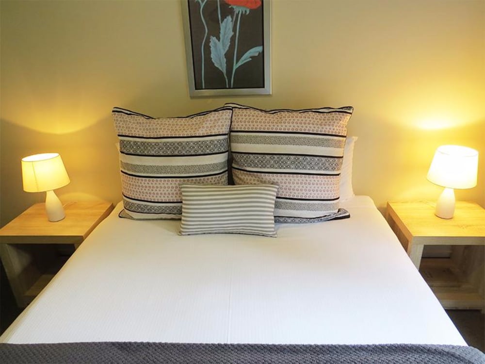 Pohutu Lodge Motel 22/48