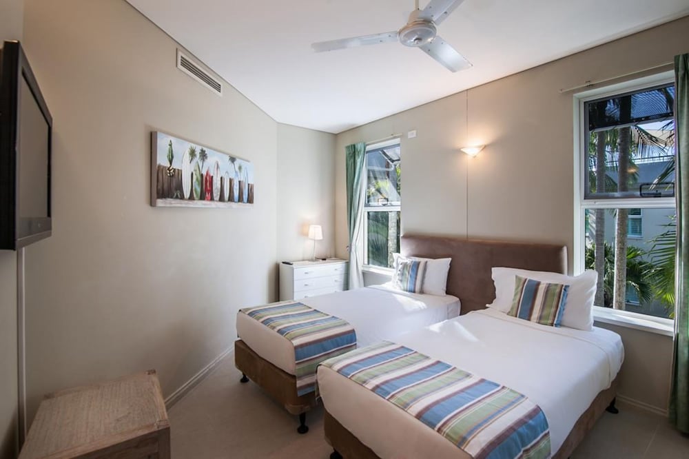 The Emerald Noosa 25/78