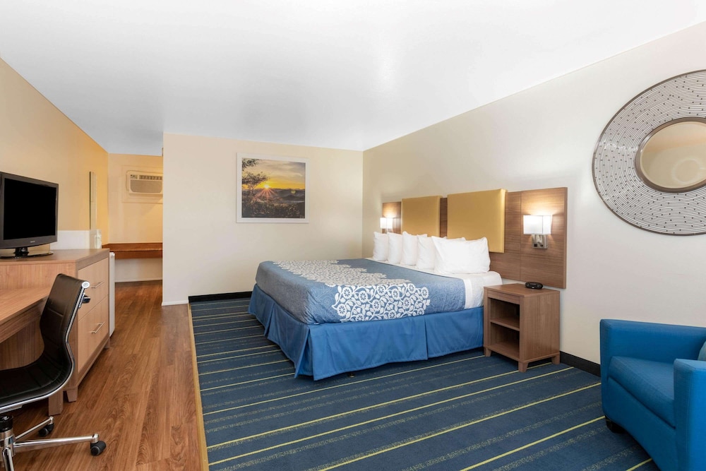 Days Inn By Wyndham Durango 18/45