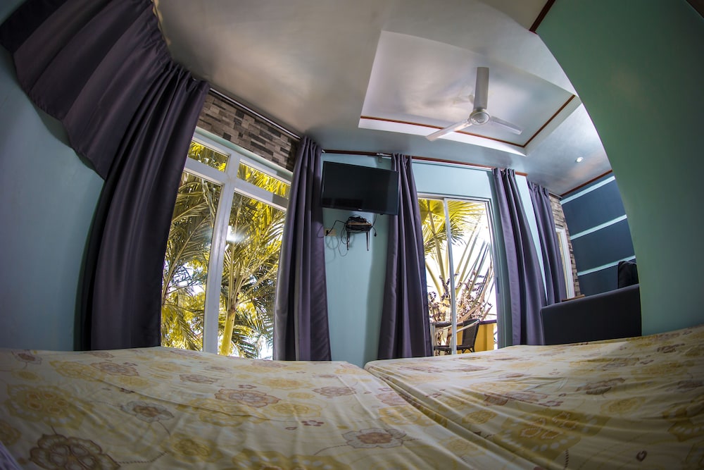 Seafari Resort Oslob 57/77