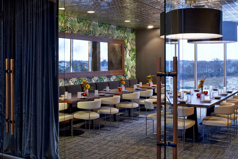 Ac Hotel Columbus Dublin 47/62