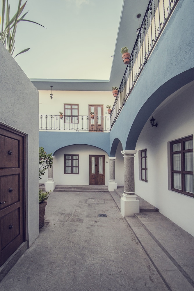 Hotel Casa Altamira 38/45