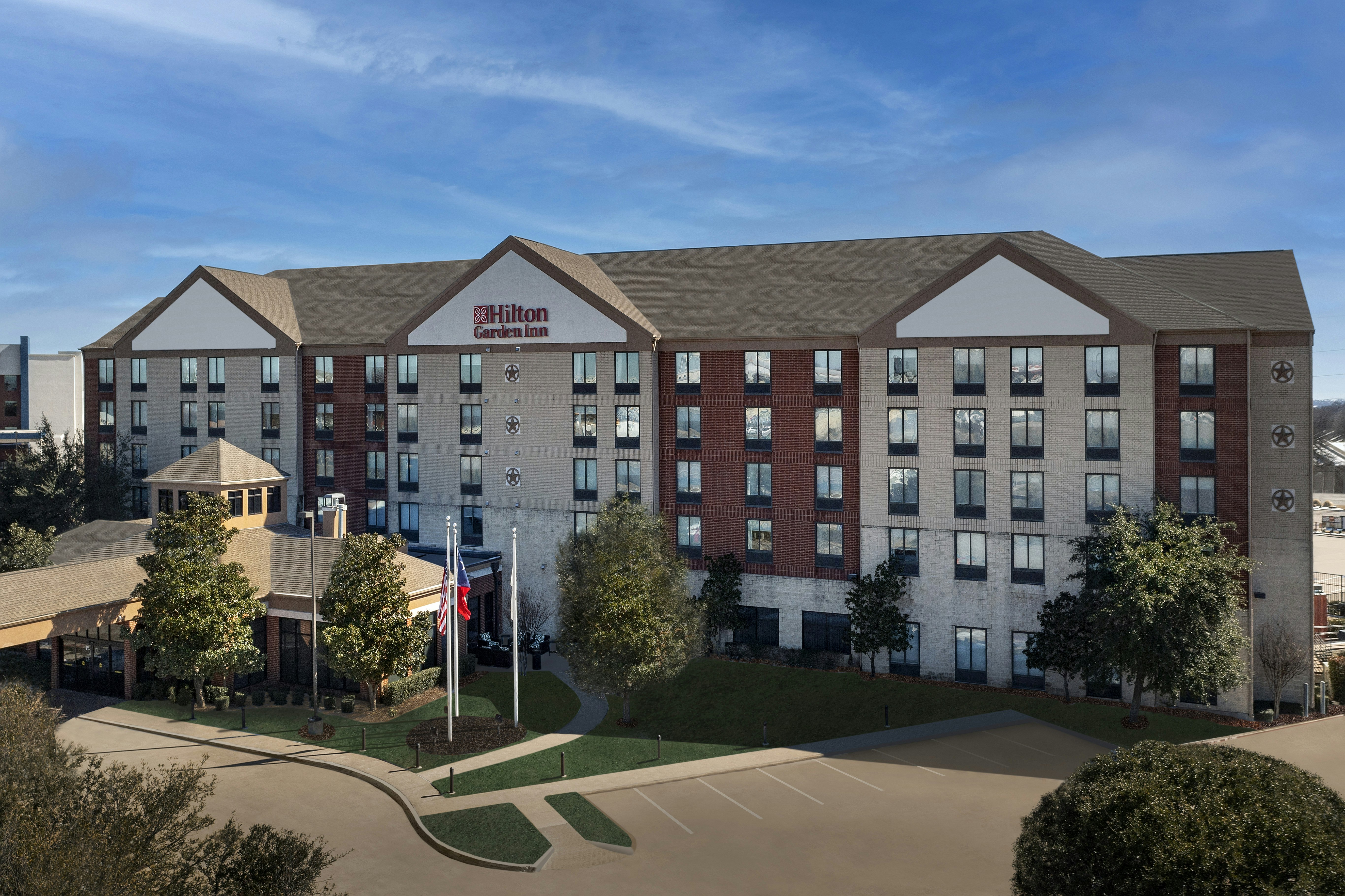 Hilton Garden Inn Dallas/Duncanville 46/48