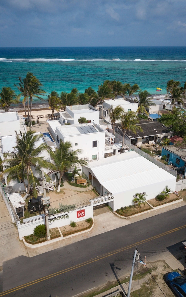 HOTEL SAN LUIS BEACH HOUSE 6/54
