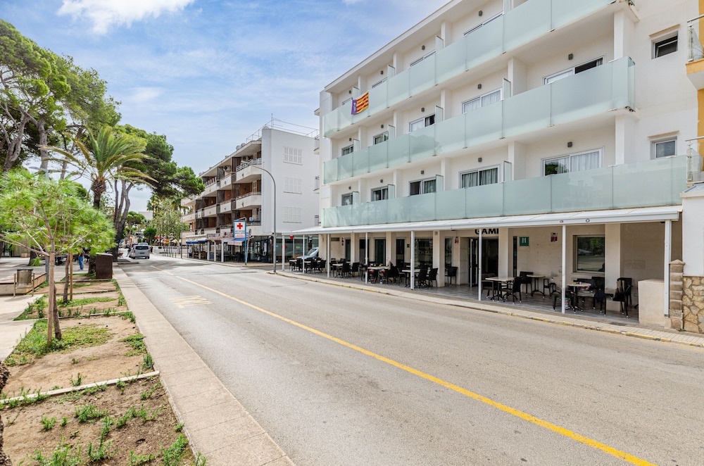 Hotel Gami Adults Only 49/53
