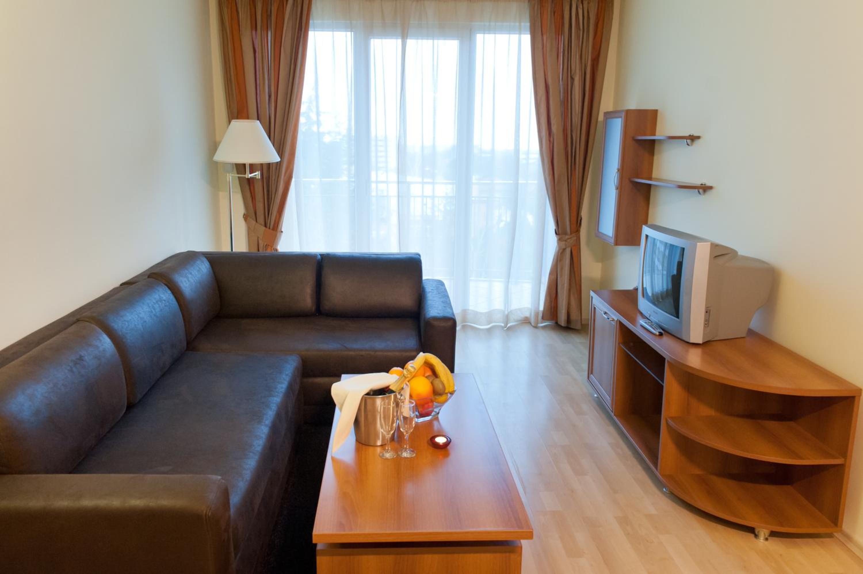 Hotel Astrea 35/50