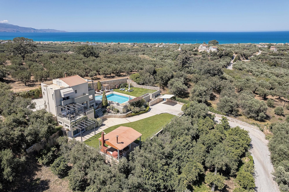 Villa Athinais 23/40