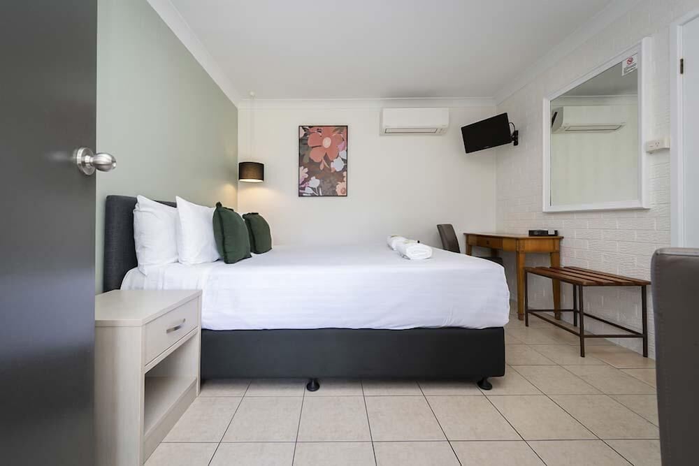Fern Bay Motel 11/30