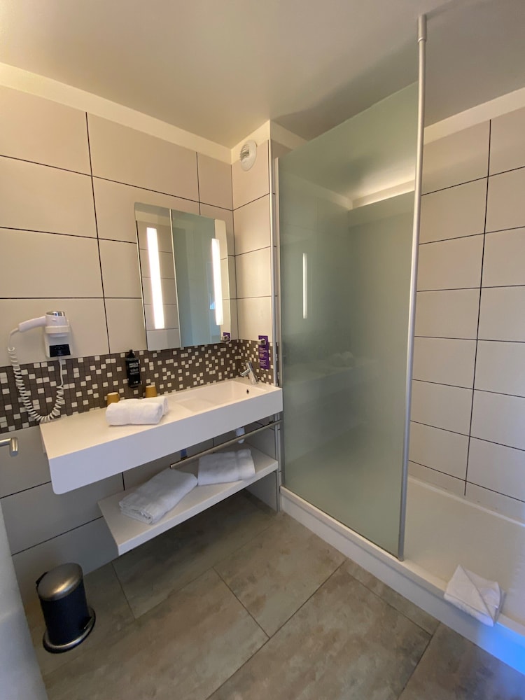 Ibis Styles Flers 31/32