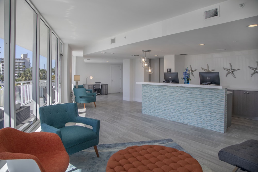 Provident Oceana Beachfront Suites 11/77