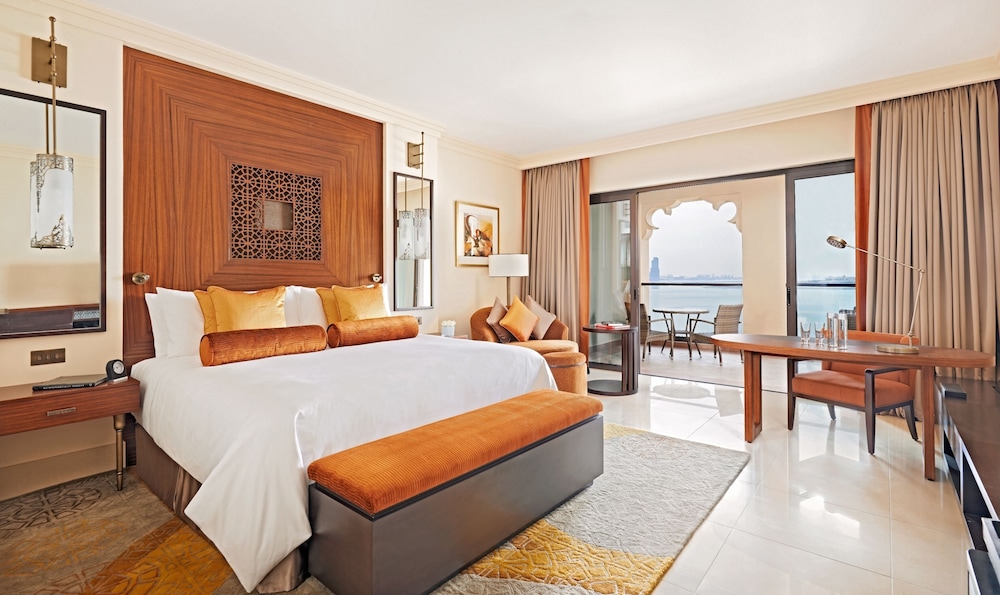 1 BEDROOM, APARTMENT